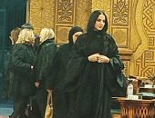 رزان مغربي ودره وهيدى كرم وتامر حبيب في عزاء والدة زوجة تامر هجرس
