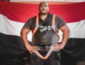 أشرف كابونجا يحطم الرقم القياسى ويسحب قطارا بوزن 279 طنا وهو صائم.. فيديو