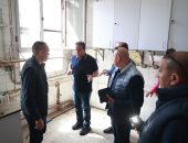 وزير الصحة يتفقد مبنى المعامل المركزية المتضرر من حريق الأكشاك