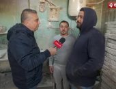 عمرو الليثى يلتقى العاملين فى فرن عيش ويهديهم جوائز مالية ببرنامج "أجمل ناس"