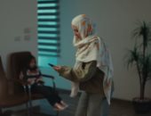 مسلسل الشرنقة حلقة 15.. سلمى تطعن أحد خاطفيها وتتصل بحازم