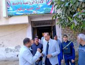 محافظ سوهاج يحيل المتغيبين عن العمل بالإدارة الزراعية بأخميم التحقيق