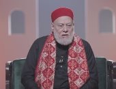 "لماذا لا نعدل قانون الميراث مادامت المرأة تعمل مثل الرجل؟" على جمعة يرد