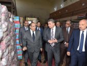 "التموين" تتابع إنتاج الخبز المدعم للمواطنين وتوافر السلع بالمجمعات الاستهلاكية