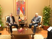 كامل الوزير يبحث مع السفير الفرنسى إنشاء مجمع الستوم الصناعى ببرج العرب