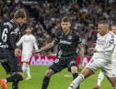 ليجانيس يتقدم على ريال مدريد 2-1 في شوط مثير بالدوري الإسباني.. فيديو