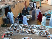 30 يوم فى الشارع.. حكاية إفطار أهالى النوبة على مدار شهر رمضان.. لمة حلوة وأكلات مميزة وزينة وبالونات.. النوبيون يتنافسون على العزومات بالشهر الكريم.. "الكابد والإتر والأبريه" أشهى الموائد.. صور وفيديو