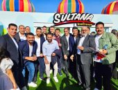 نجوم الفن والرياضة يلبون دعوة الرئيس السيسي لأداء صلاة عيد الفطر.. صور