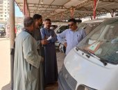 محافظ سوهاج يُكلف بتكثيف الرقابة على مواقف السرفيس والأجرة خلال إجازة العيد