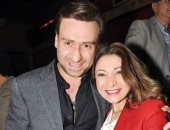 نضال الشافعى يتحدث عن قصة حبه مع زوجته الراحلة فى لقاء سابق