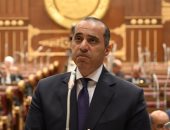 وزير الشئون النيابية: الحكومة وفرت الدولار وتولى أهمية لتيسير الإفراج الجمركى