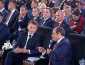 الرئيس السيسى وماكرون يبحثان هاتفيا تعزيز التعاون السياسي والاقتصادي والاستثماري