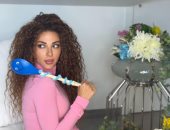 بجلسة تصوير جديدة وسط الزهور.. ميريام فارس تحتفل بالربيع