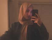 ابنة حلا شيحة ترتدى الحجاب وتشجع الفتيات على ارتدائه وقراءة القرآن  