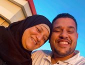 "أحمد" يدرس الطب فى روسيا ويعمل طباخ ودليفرى: نفسى أخدم بلدى