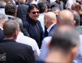 تشييع جنازة والدة زوجة رامي صبري والأخير يرافق الجثمان لمثواه الأخير