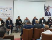 جامعة أسوان توصى بإنشاء وحدات بحثية داخل المصانع