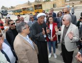 محافظ الجيزة يطمئن أصحاب الدواب بمنطقة الأهرامات: التطوير يوفر فرص عمل إضافية