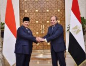 الرئيس السيسى يصطحب نظيره الإندونيسى فى جولة بالأكاديمية العسكرية بالعاصمة الإدارية