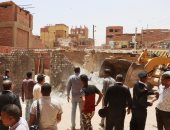 رفع الإشغالات لأكثر من 230 حالة إشغال بنطاق مدينة أسوان