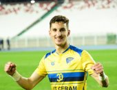 عادل بولبينة موهبة الدورى الجزائري ماكينة أهداف لا تتوقف.. بالأرقام