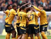 توتنهام يسقط برباعية أمام وولفرهامبتون ويواصل التراجع بالدوري الإنجليزي