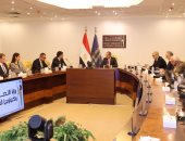 وزير الاتصالات: نتواصل مع القطاع الخاص لضمان توفير بيئة ملائمة لتعزيز الاستثمار
