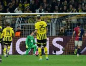 دورتموند ضد برشلونة.. البارسا يتأخر في الشوط الأول 1-0 "فيديو" وصور