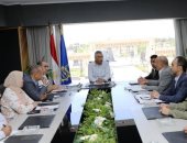 إنشاء مجمع مواقف نموذجى للسيارات بمركز دراو فى أسوان (تفاصيل)