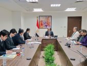 نائب وزير الإسكان يستقبل وفدا يابانيا لبحث الاستثمار في مشروعات البنية التحتية