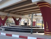 محافظ سوهاج يتابع أعمال تطبيق الهوية البصرية بميدان الثقافة.. صور