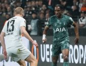توتنهام يتقدم على فرانكفورت بهدف فى الشوط الأول بربع نهائي الدوري الأوروبي