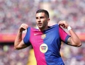 برشلونة يفتح ملف تجديد عقد فيران توريس