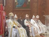 بدء قداس عيد القيامة فى كنائس الفيوم.. فيديو