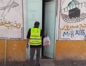 توزيع 13 ألف كيلو لحوم على قرى ونجوع محافظة أسوان.. صور