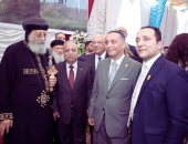 وفد الحزب المصرى الديمقراطى يقدم التهنئة للبابا تواضروس بمناسبة عيد القيامة