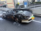 بعد ادخار سنوات.. يابانى يشترى سيارة أحلامه من فيرارى وتحترق أمامه بعد ساعة