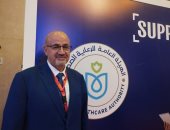 ممثل الصحة العالمية ينشر كواليس تسليم مصر شهادة السيطرة على فيروس B