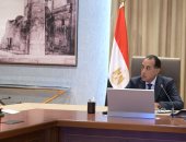 رئيس الوزراء يتابع مع وزير قطاع الأعمال مستجدات تطوير صناعة الغزل والنسيج