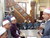 وكيل وزارة الأوقاف بسوهاج يلتقى بالأئمة للاستماع لمطالبهم