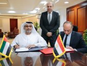 وزير الطيران المدني يشهد توقيع اتفاقية تبادل معرفى مع هيئة الطيران الإماراتية