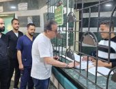 وزير الصحة يتفقد مستشفى البنك الأهلى ويوجه بصرف مكافأة لجميع العاملين