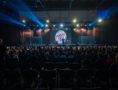 تفاعل كبير للأطفال فى مهرجان الشارقة مع كوميديا مارتى بوتز