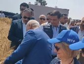 وزير الزراعة ومحافظ الشرقية يتفقدان وحدة الطاقة الشمسية ضمن مبادرة صمود