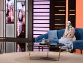 منار فتاة الشيخوخة: أعاني من التنمر والوحدة وعملت في بنزينة وكول سنتر