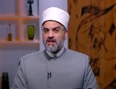 عمرو الورداني: تحول العمل من قيمة إنسانية إلى أداة تنافس مادي فقط