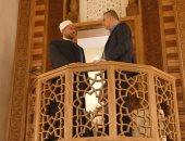 "واحد من الناس" يبث الحلقة اليوم من مسجد السيدة نفيسة على قناة الحياة