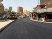 "طرق أسوان": جارى الانتهاء من رصف شارع كسر الحجر بطول 1.2 كم