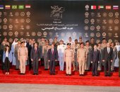 الرئيس السيسى يفتتح فعاليات النسخة 25 من بطولة العالم العسكرية للفروسية بالعاصمة الإدارية.. ورئيس المجلس الدولى للرياضة العسكرية يمنح الرئيس العضوية الفخرية.. ويسلمه وسام الاستحقاق أعلى وشاح يُمنح لرؤساء الدول