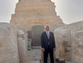 وزير الثقافة والسياحة التركي يزور أهرامات الجيزة ويشيد بعراقة الحضارة المصرية القديمة